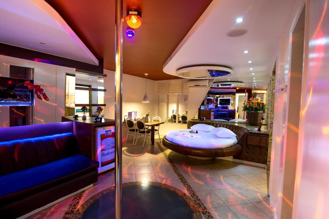 A2 Suites - Hotel E Motel Нуклео-Бандейранти Экстерьер фото