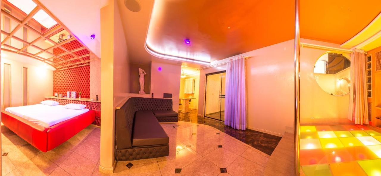 A2 Suites - Hotel E Motel Нуклео-Бандейранти Экстерьер фото